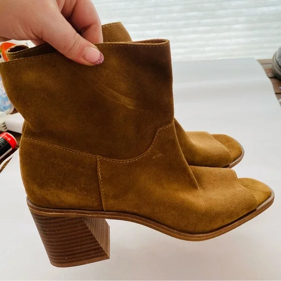 Lucky Brand Ryemi Brown Soft Suede Slip On Open Toe Heel Booties Size 9 - Picture 4 of 8
